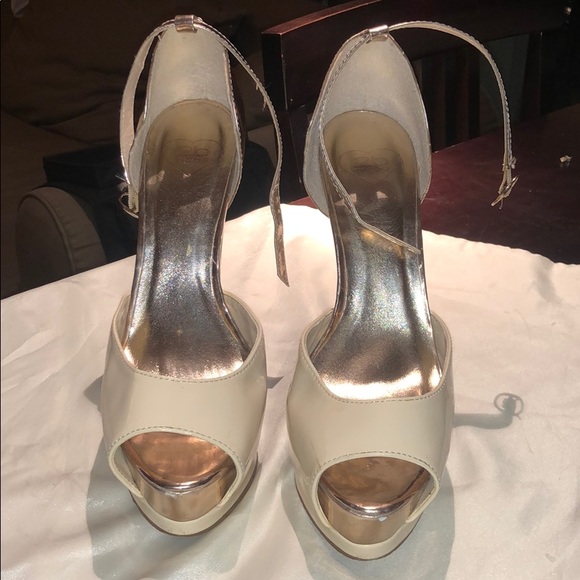 5 inch b2bebe peep toe platforms - Picture 1 of 4